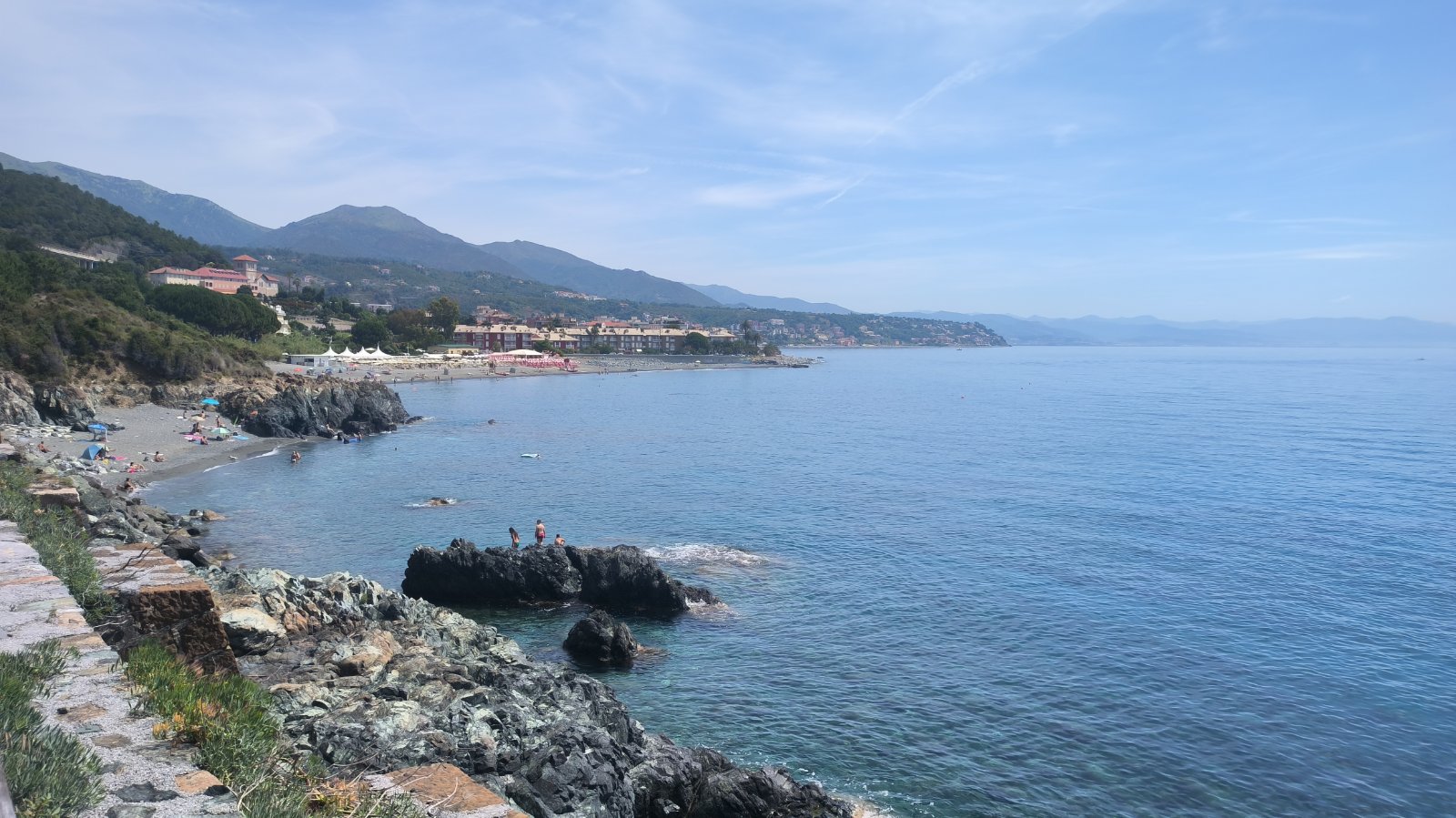 Cogoleto surroundings